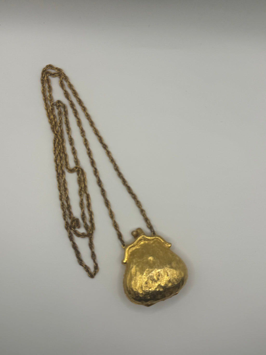 Vintage Gold-Tone Coin Purse Pendant Necklace