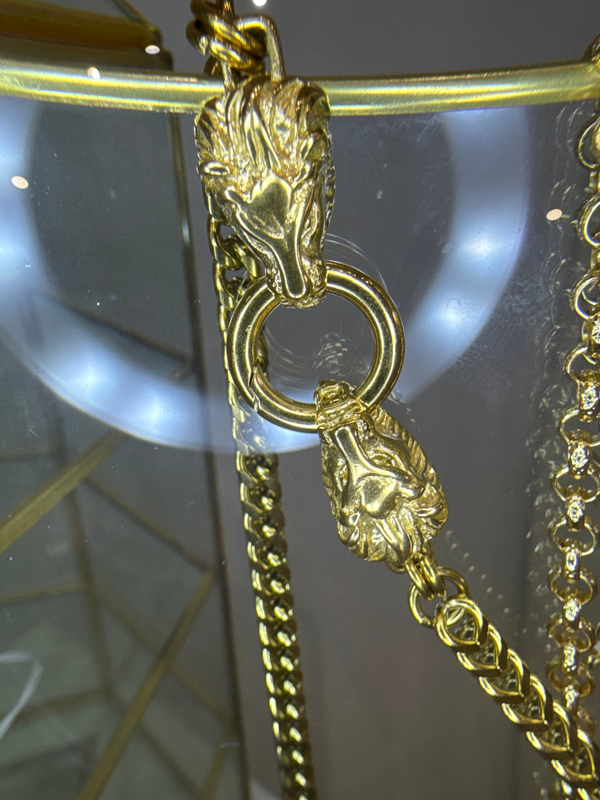 Vintage Gold-Tone Lion Head Clasp Necklace