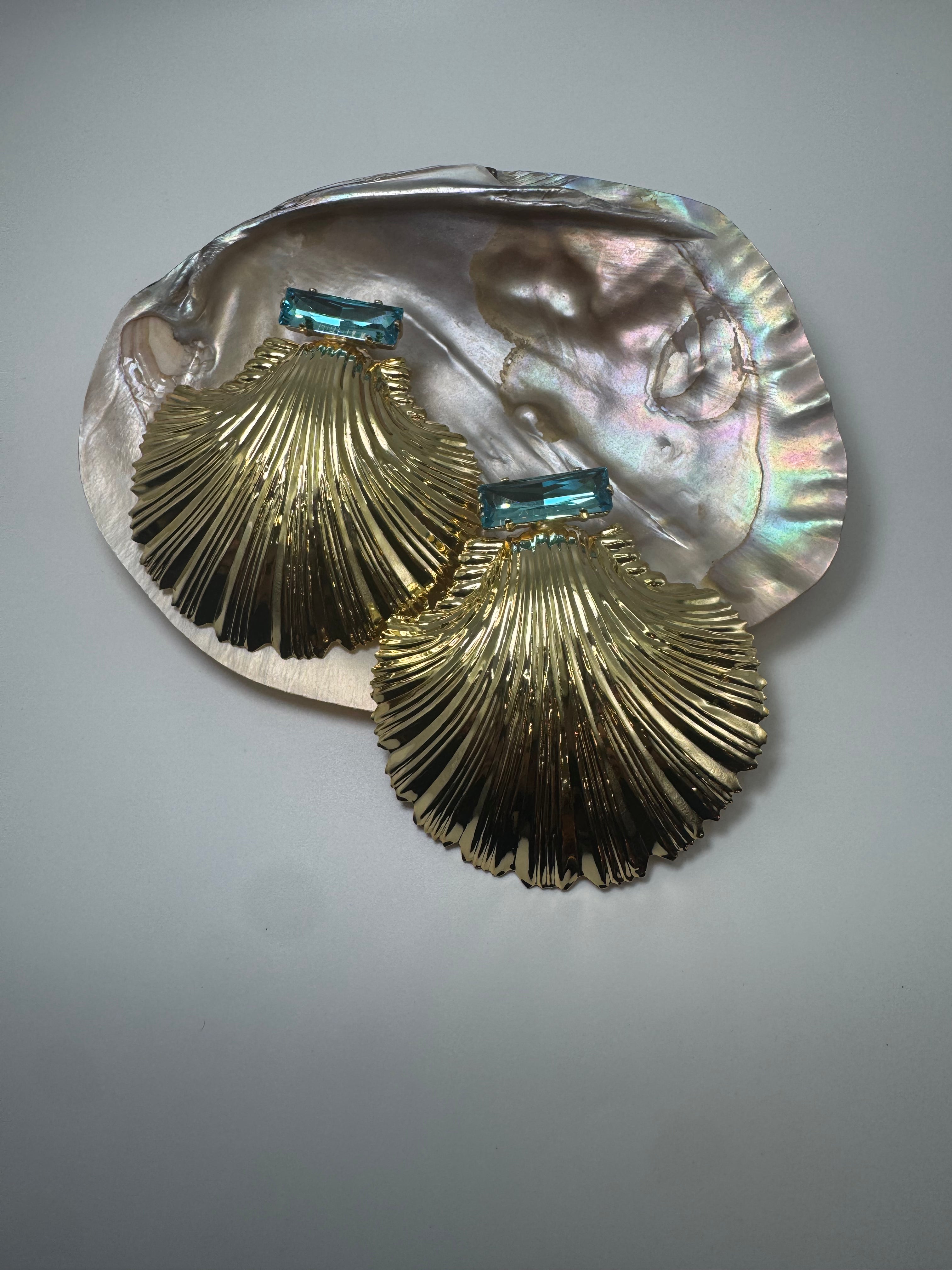 Ariel Aqua Shell Earring