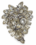 Weiss Rhinestone Floral Brooch - Vintage