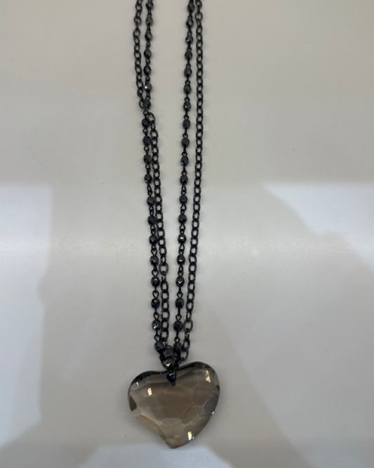 Love Lisa Gold Heart Necklace