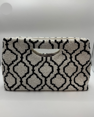 Black & White Geometric Pattern Clutch