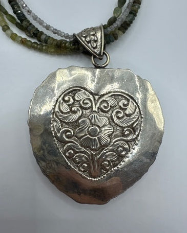 Bone Heart Green Agate Necklace