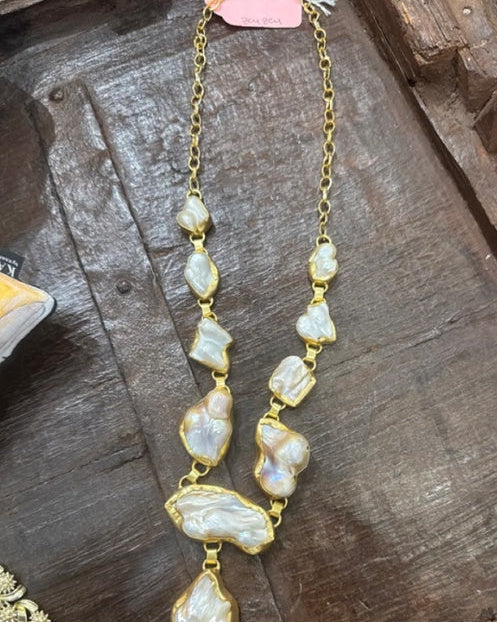 Baroque Pearl Gold Necklace
