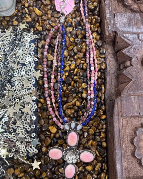 Pink Conch Genuine Beaded Handmade Necklace (One of a Kind)